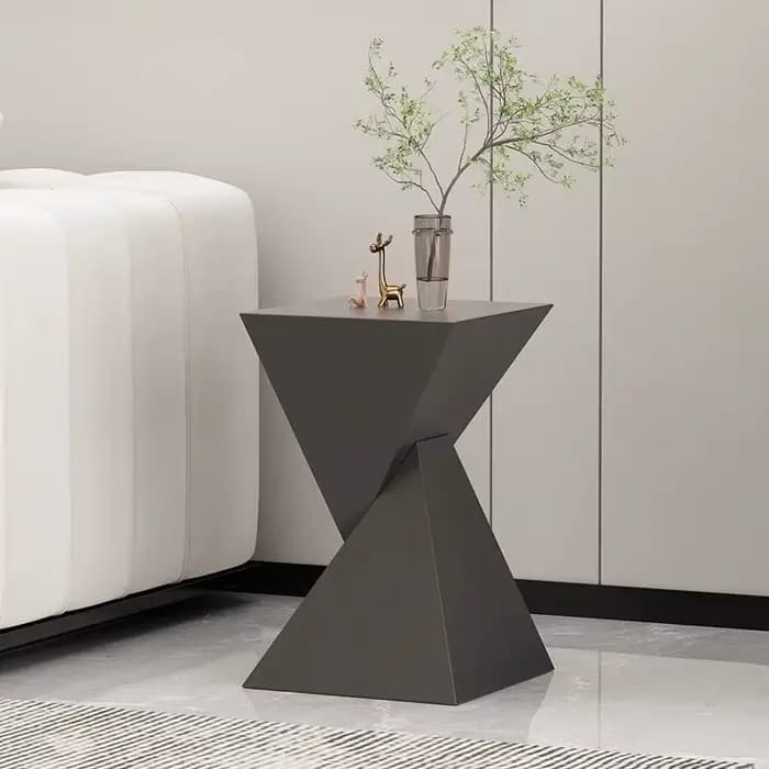 Table d'appoint minimaliste de luxe à la française