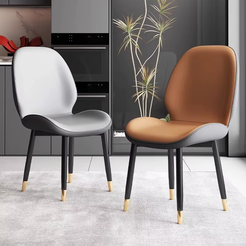 Chaise de salle à manger moderne, design ergonomique blanc et marron avec structure en métal, siège 