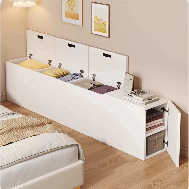 Meuble de chevet en bois massif sur mesure avec bande latérale étroite et rangement Tatami – Mobilie