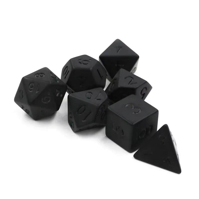 Jeu de dés noirs mats, 7 pièces/lot, D4 D6 D8 D10 D % D12 D20, dés numériques, divertissement, jeux 