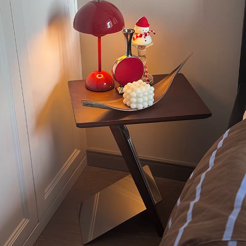 Table De chevet en métal peu encombrante, Simple, éclectique, moderne, italienne, tendance, petite M
