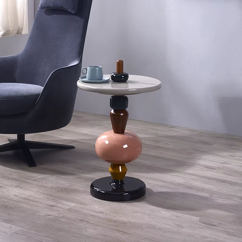 Meubles nordiques, Tables à thé géométriques