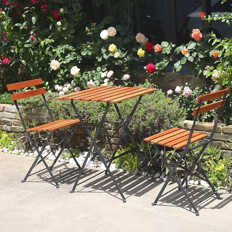 Tables basses pliantes en bois massif