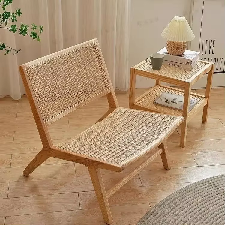 Chaise en bois massif, rotin
