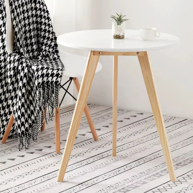 Petite Table ronde blanche en bois massif