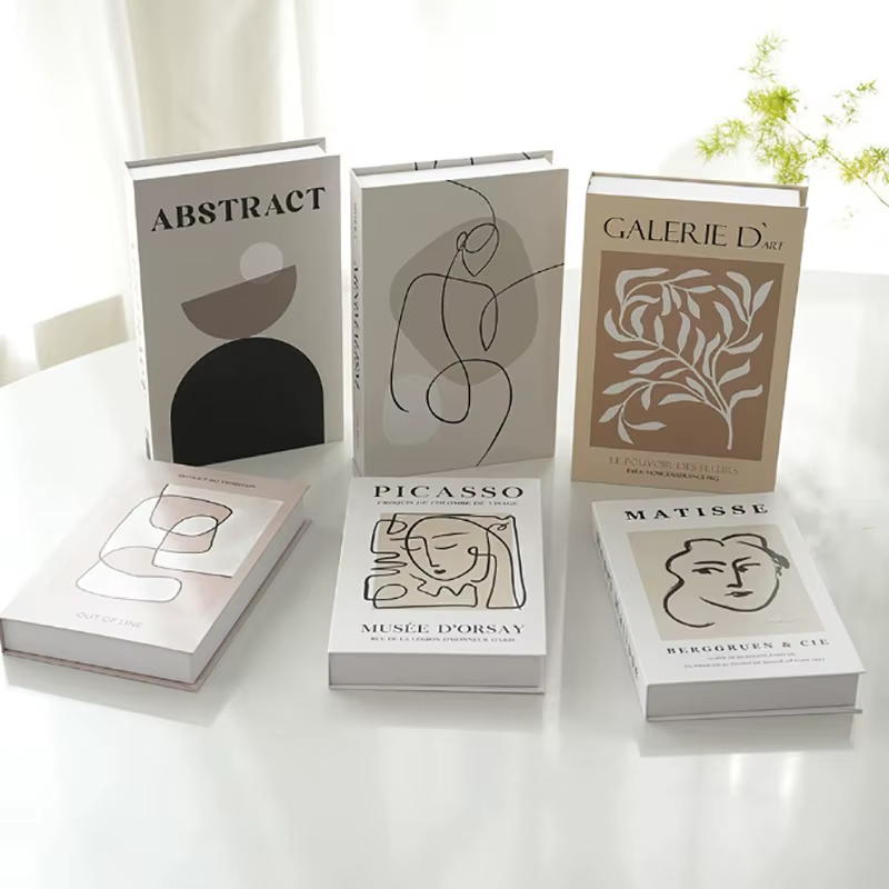 Boîte de rangement de faux livres de luxe ouverte