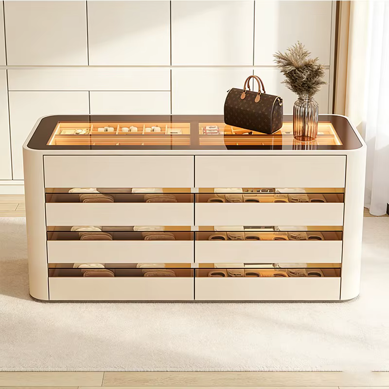 Vitrine sur pied, armoires de salon