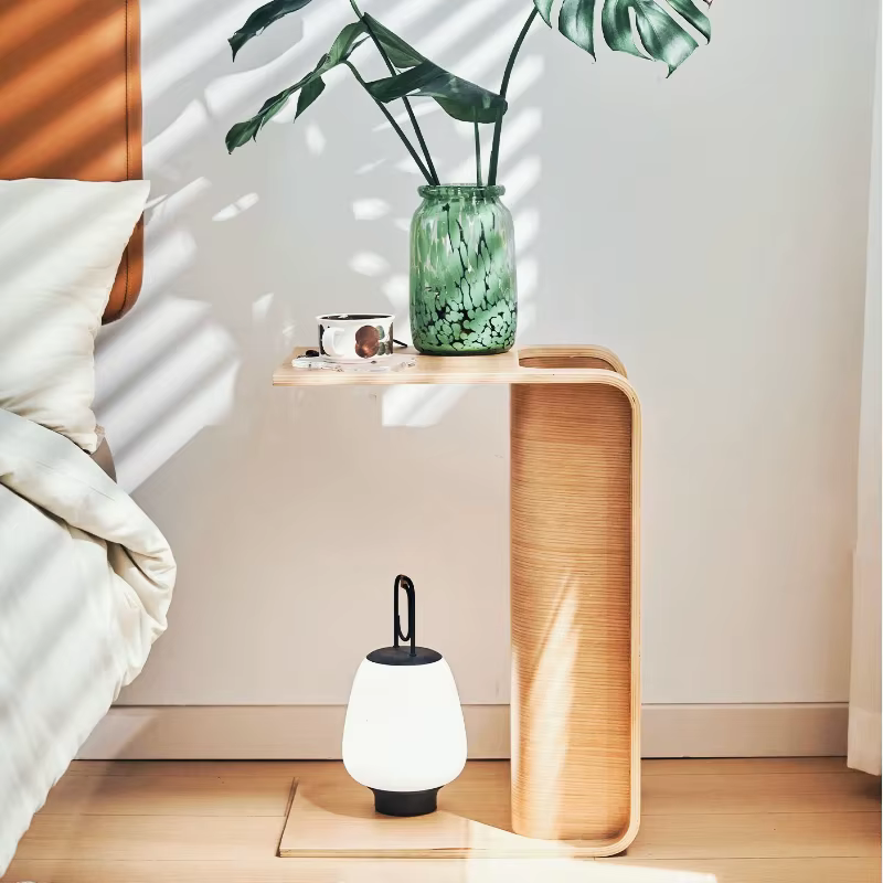 Table basse en bois massif en forme de C de Style nordique