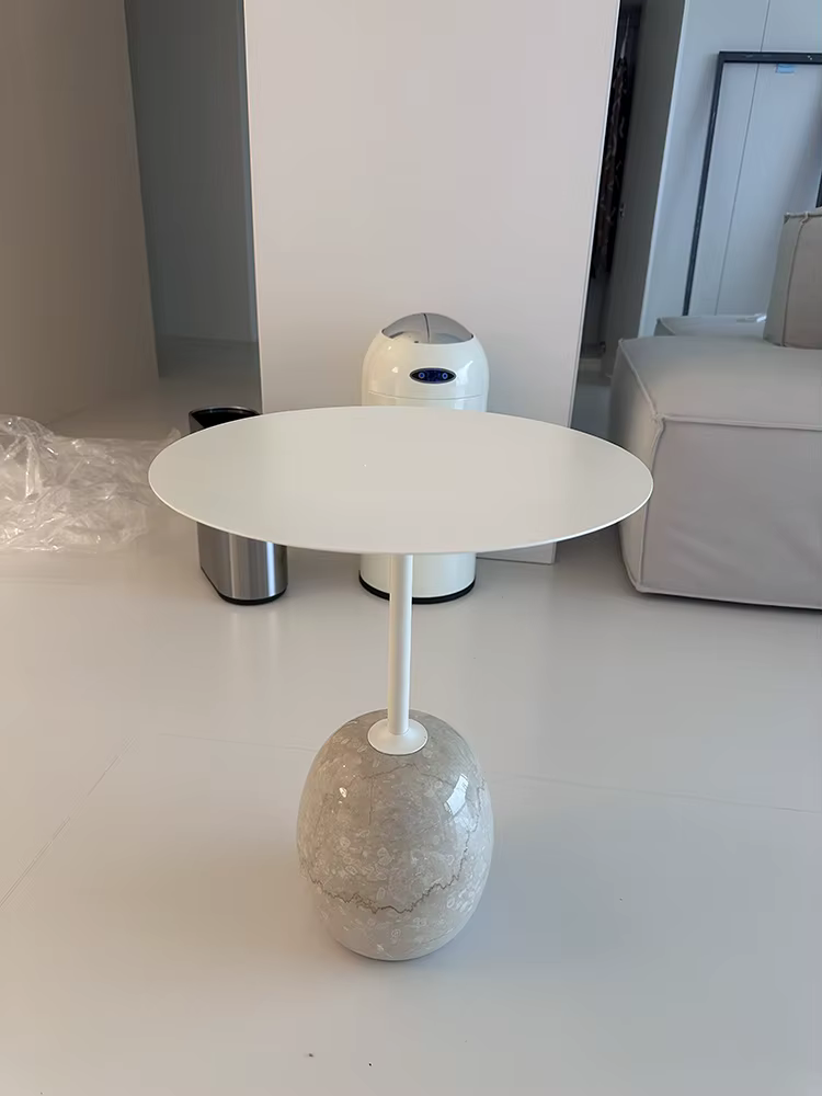 Table basse de luxe, meubles en métal et marbre
