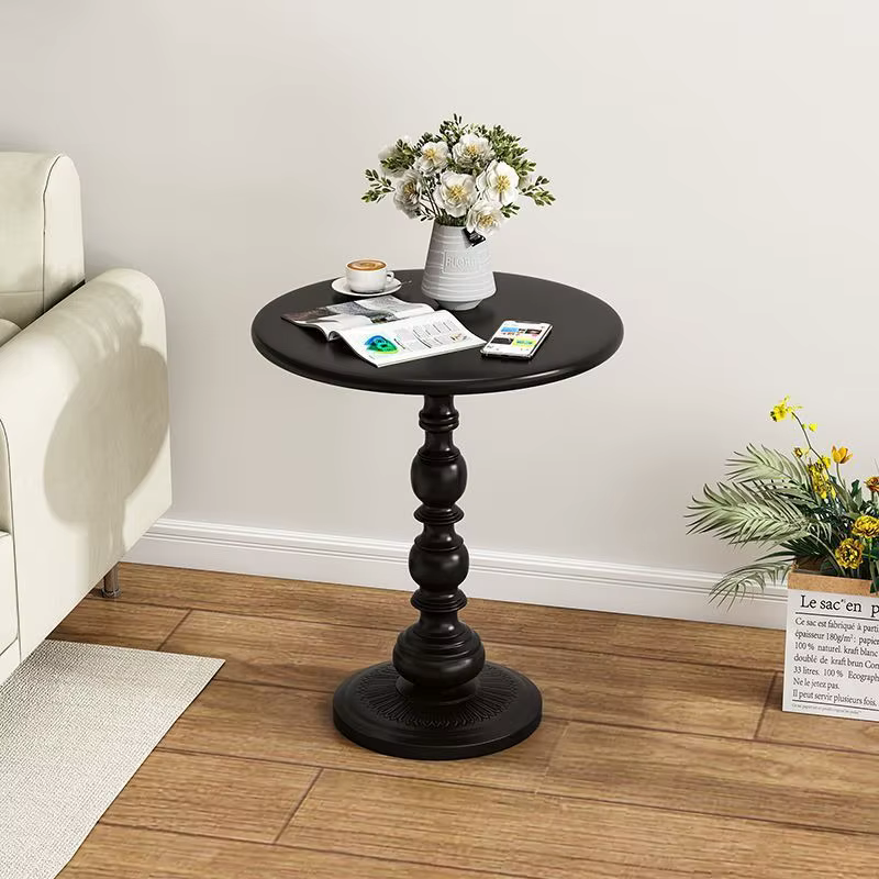 Table d'appoint vintage en fer forgé de style nordique