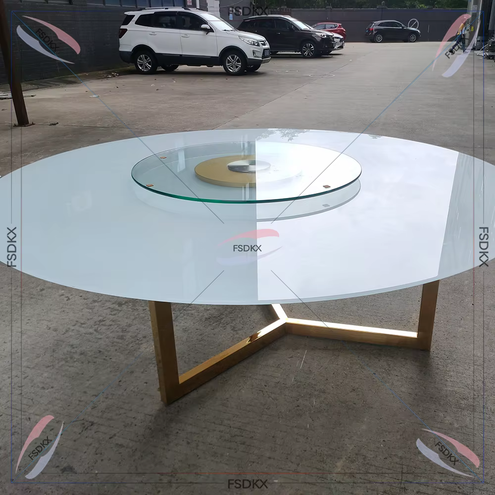 Table à manger ronde avec pieds en acier inoxydable