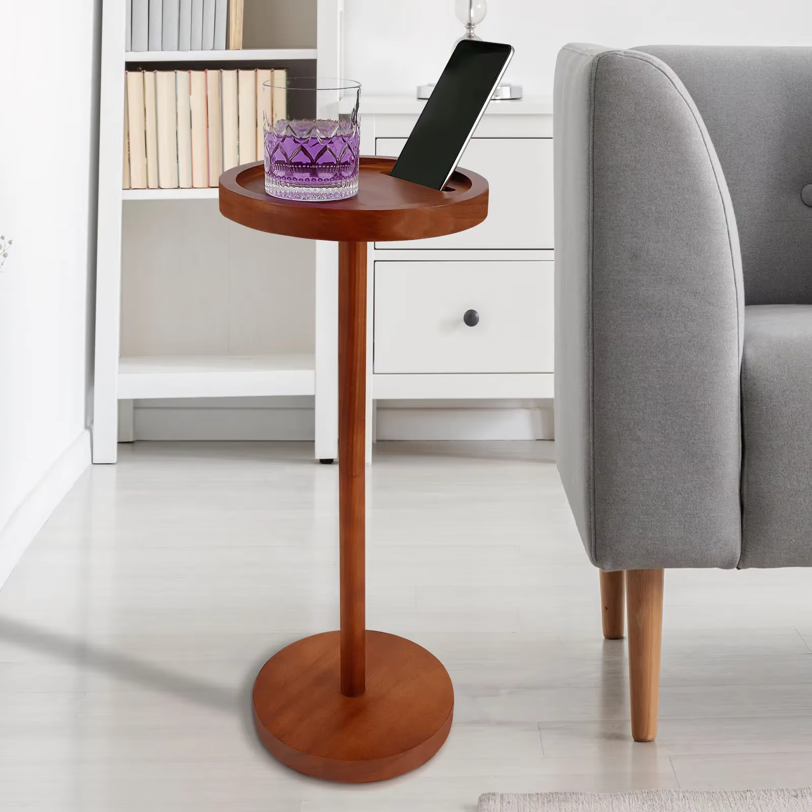 Petites Tables basses rondes en bois avec support pour téléphone