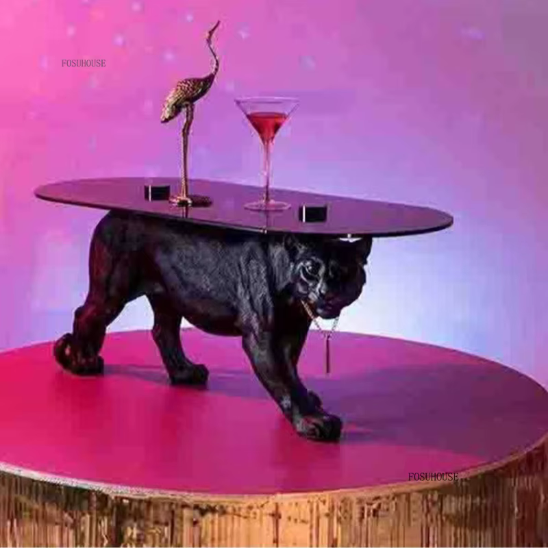 Table basse en verre avec motif léopard