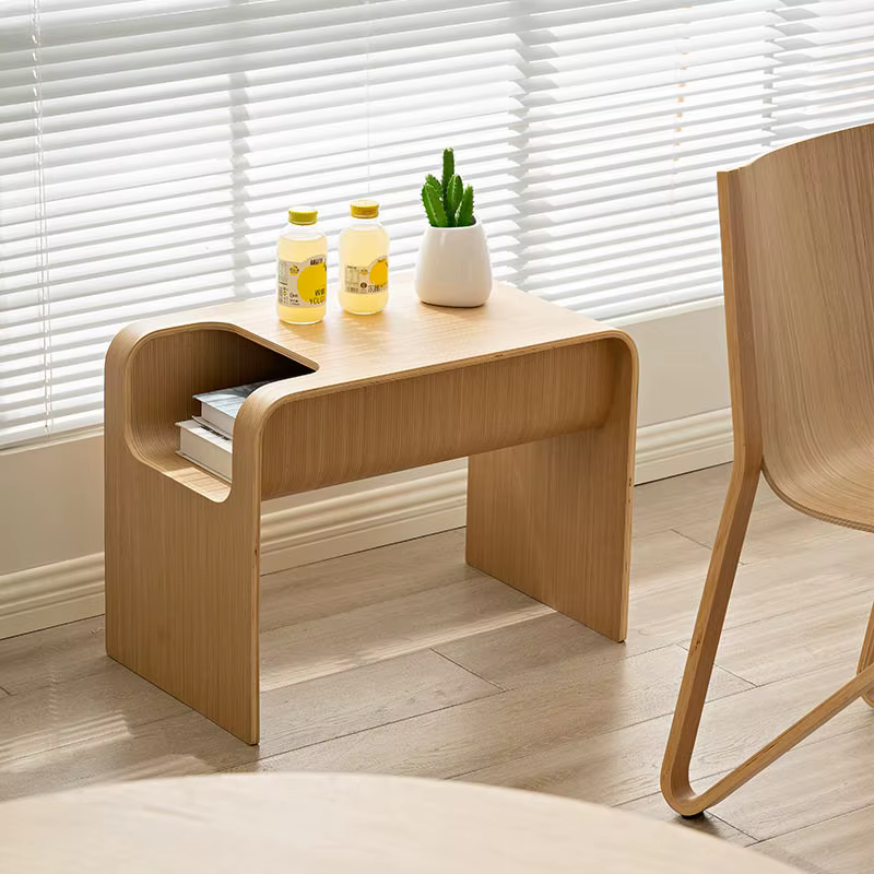Table d'appoint d'angle pour salon
